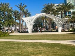 Park at the foot of Broadway