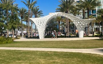 Park at the foot of Broadway